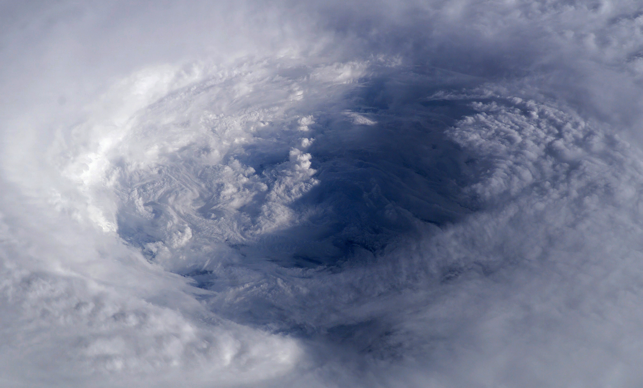 WikipediaCommons-Hurricane_Isabel_eye_from_ISS_(edit_1)