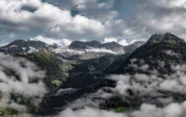 mountains, dragon colors